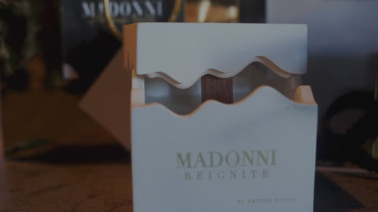 Madonni Reignite Candle (Black)